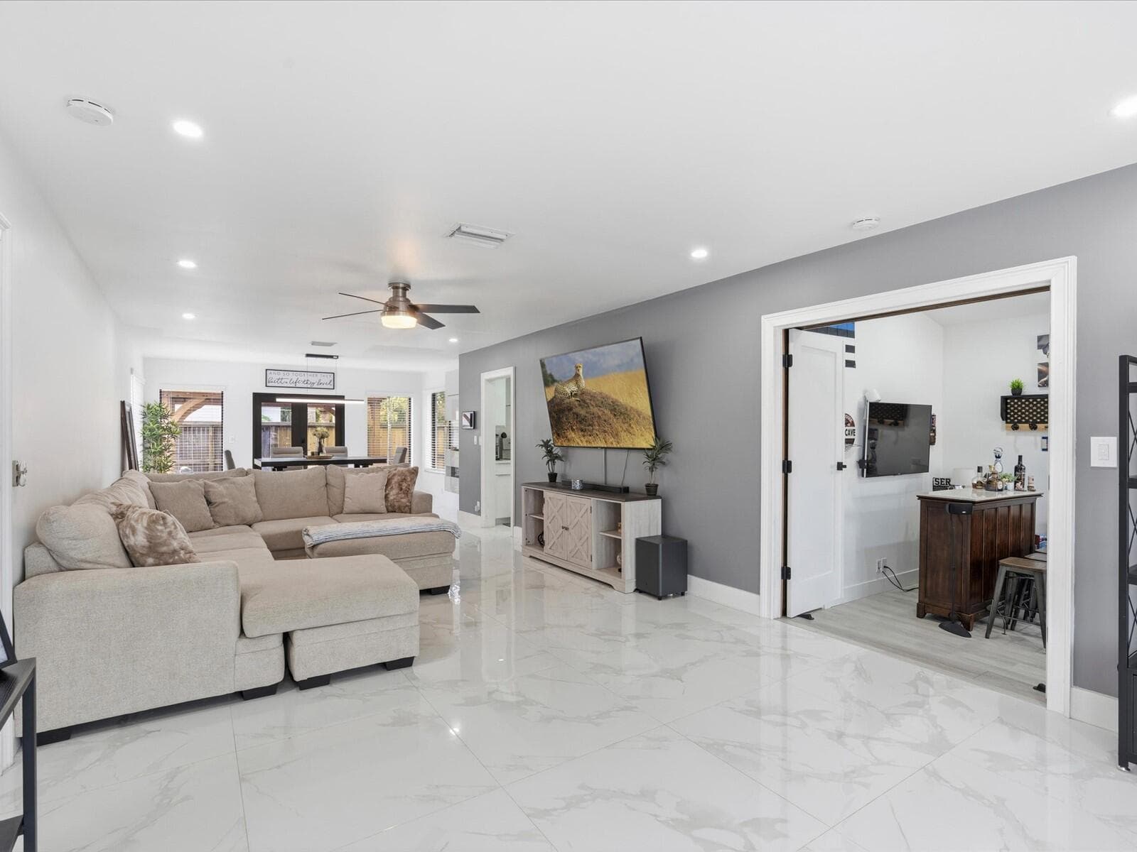 2860 MONROE Street, Hollywood, FL 33020 — zdjęcie 5
