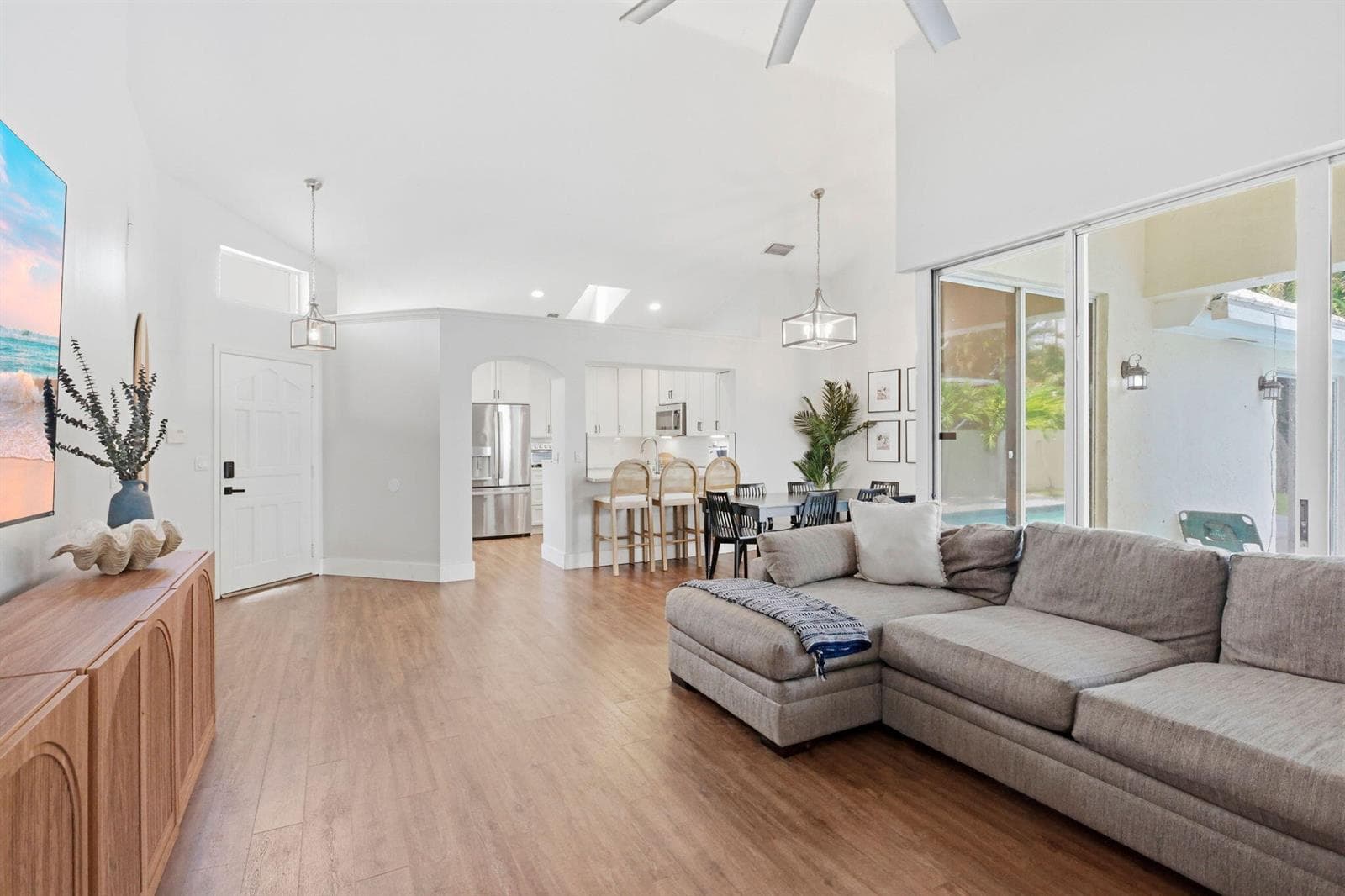 944 Dickens Place, West Palm Beach, FL 33411 — zdjęcie 5