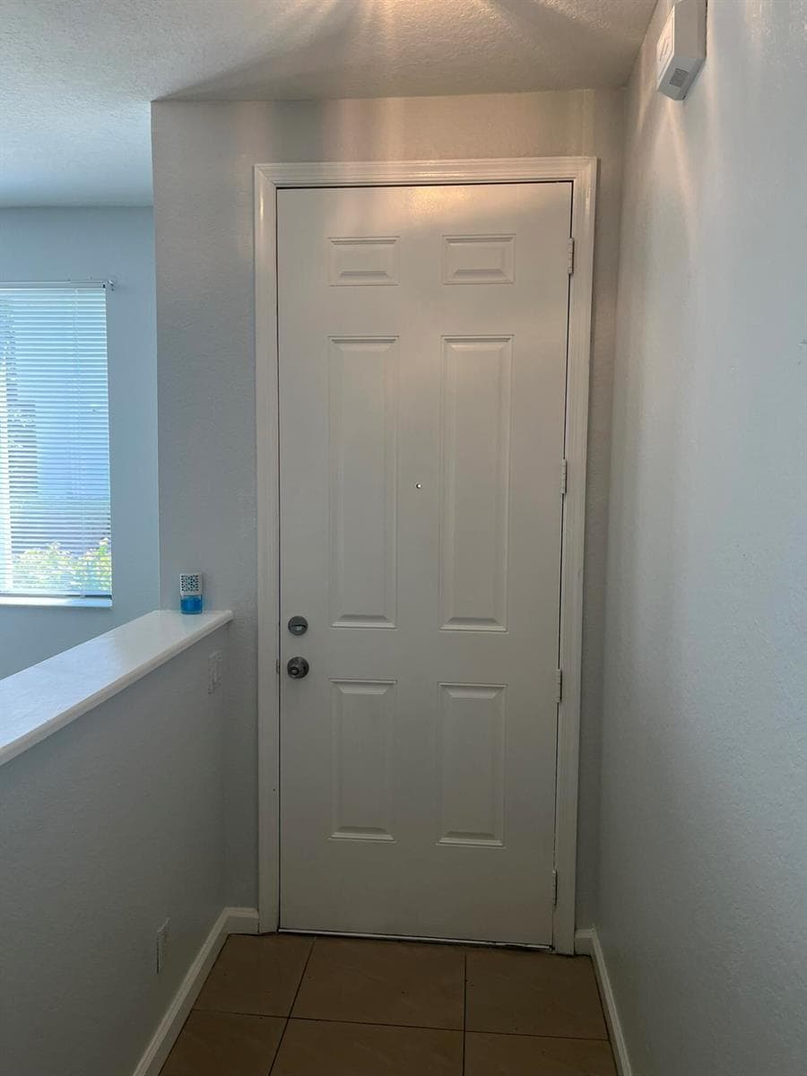 3231 LAUREL RIDGE Circle, Riviera Beach, FL 33404 — zdjęcie 3