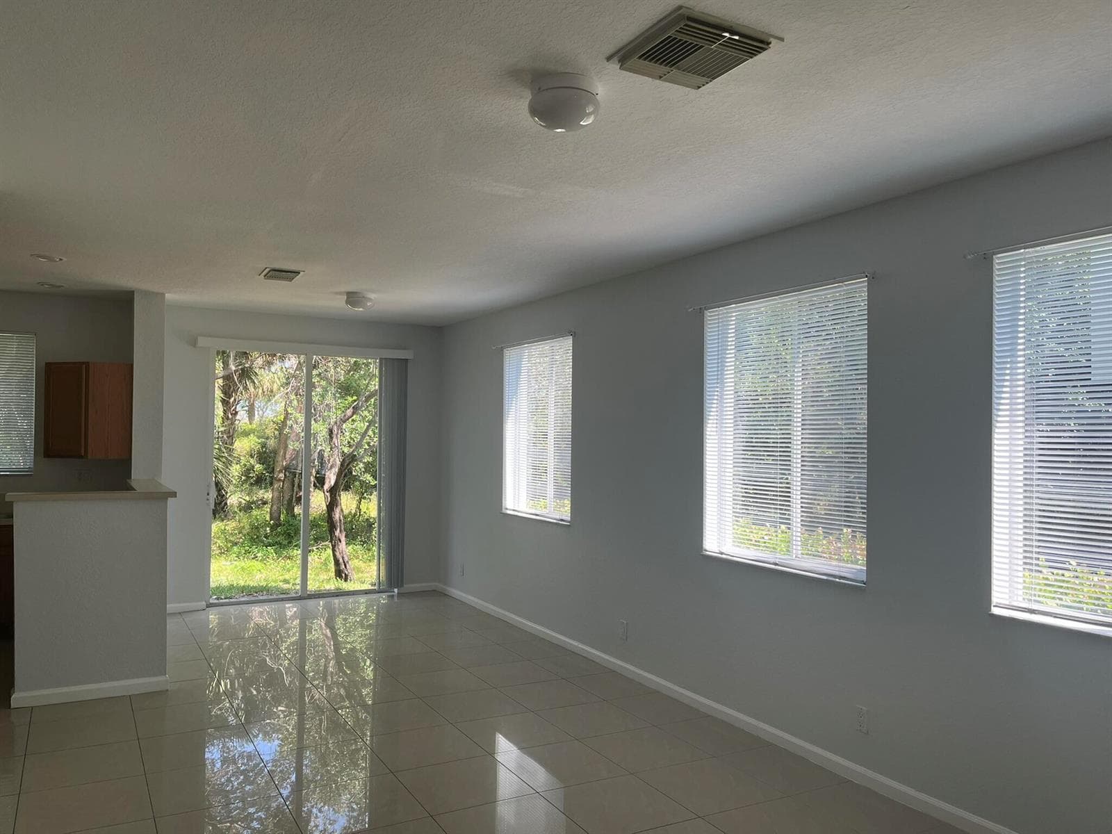 3231 LAUREL RIDGE Circle, Riviera Beach, FL 33404 — zdjęcie 5