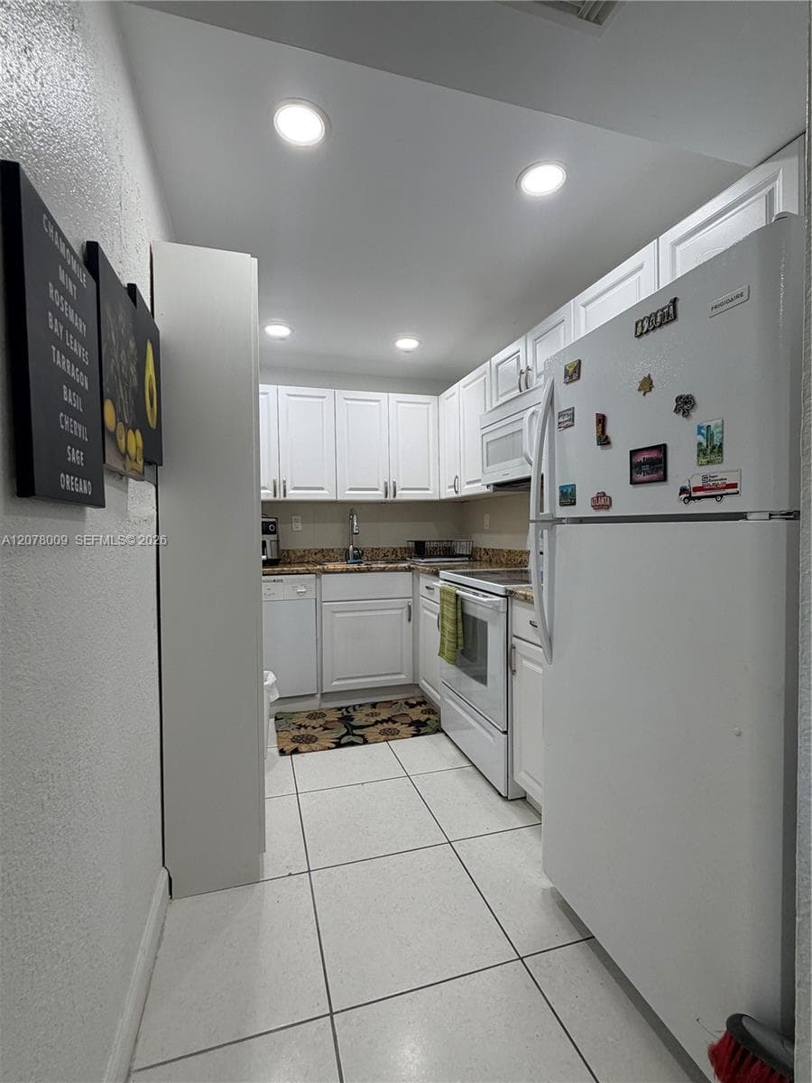 17530 NW 68th Ave # C1005, Hialeah, FL 33015 — zdjęcie 2