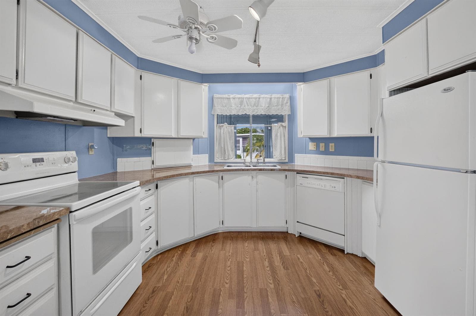 39019 GAYLE BAY, Boynton Beach, FL 33436 — zdjęcie 4