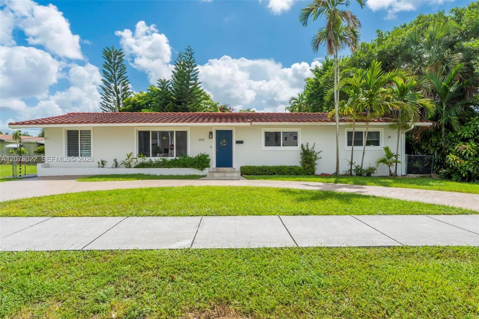 3551 SW 97th Ave, Miami, FL 33165