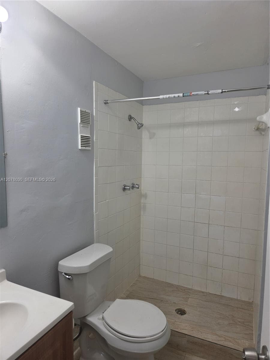 20520 NW 15th Ave # 230, Miami Gardens, FL 33169 — zdjęcie 4