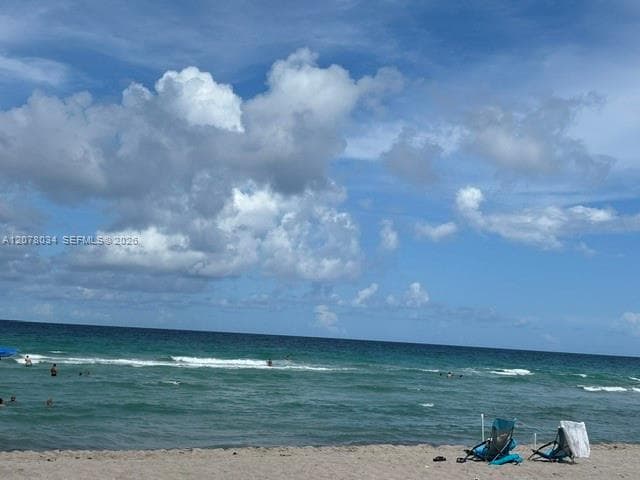 3725 S Ocean Dr # 1427, Hollywood, FL 33019
