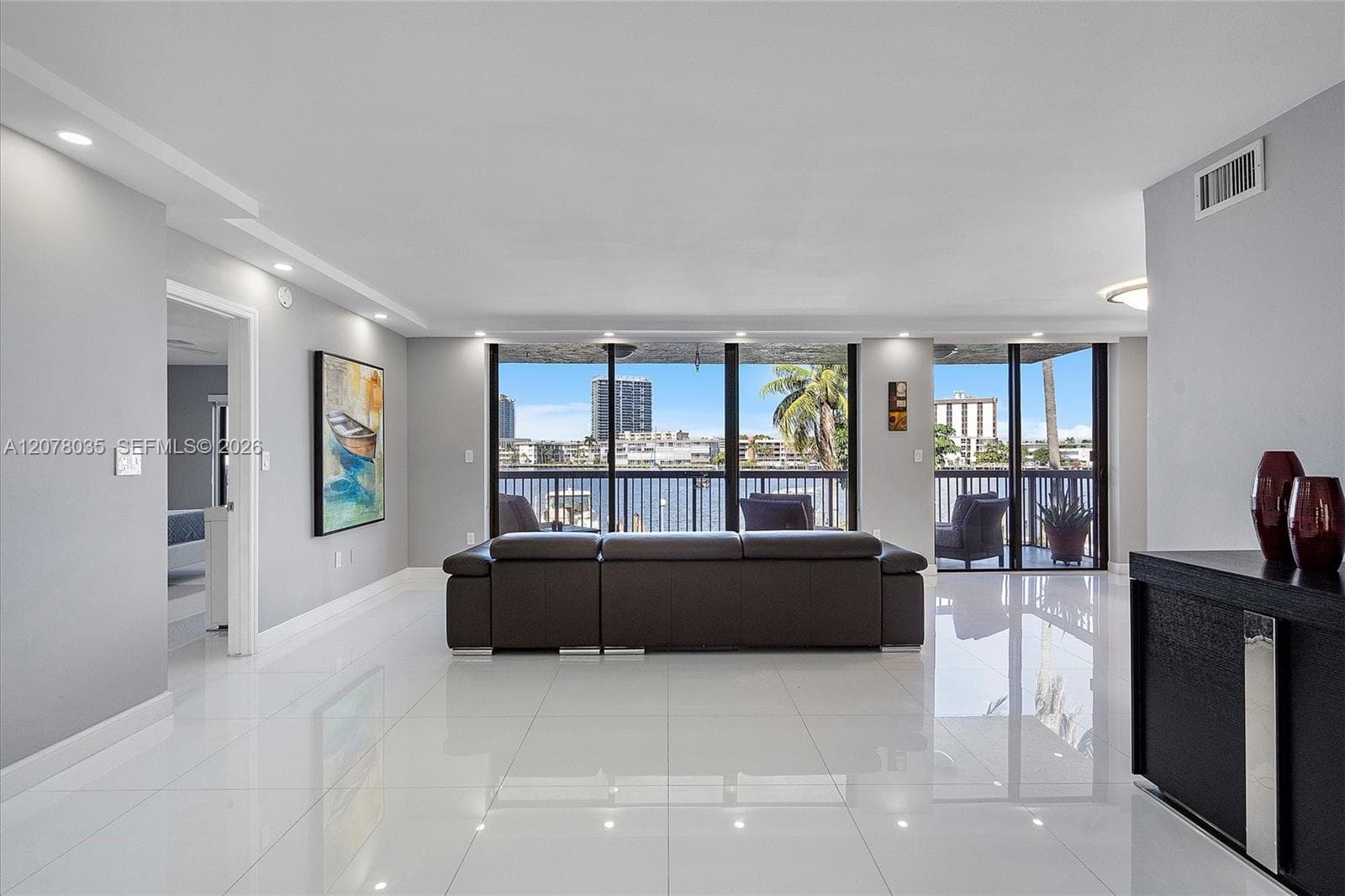 200 Golden Isles Dr # 206, Hallandale Beach, FL 33009
