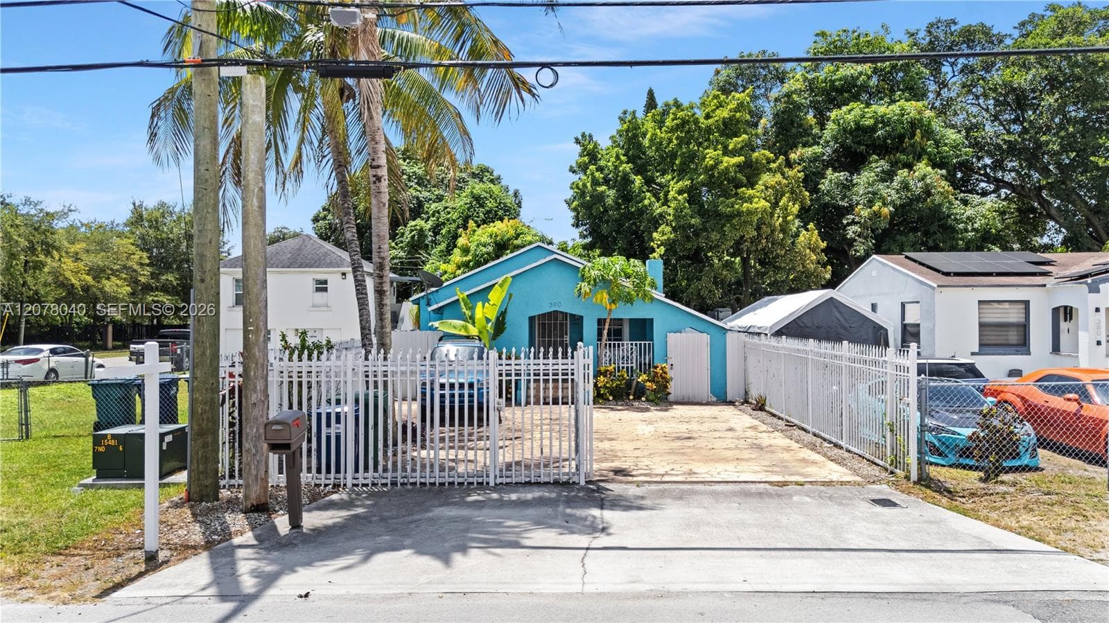 390 NE 166th St, North Miami, FL 33162 — zdjęcie 3