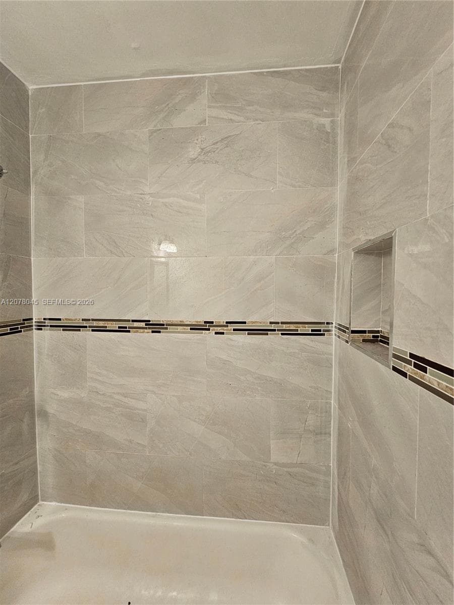 6580 W 27th Ct # 58-24, Hialeah, FL 33016 — zdjęcie 4