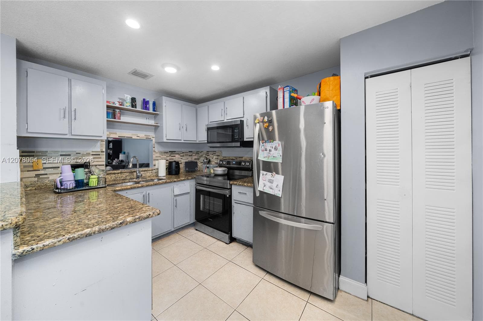 1293 Sussex Dr, North Lauderdale, FL 33068 — zdjęcie 2