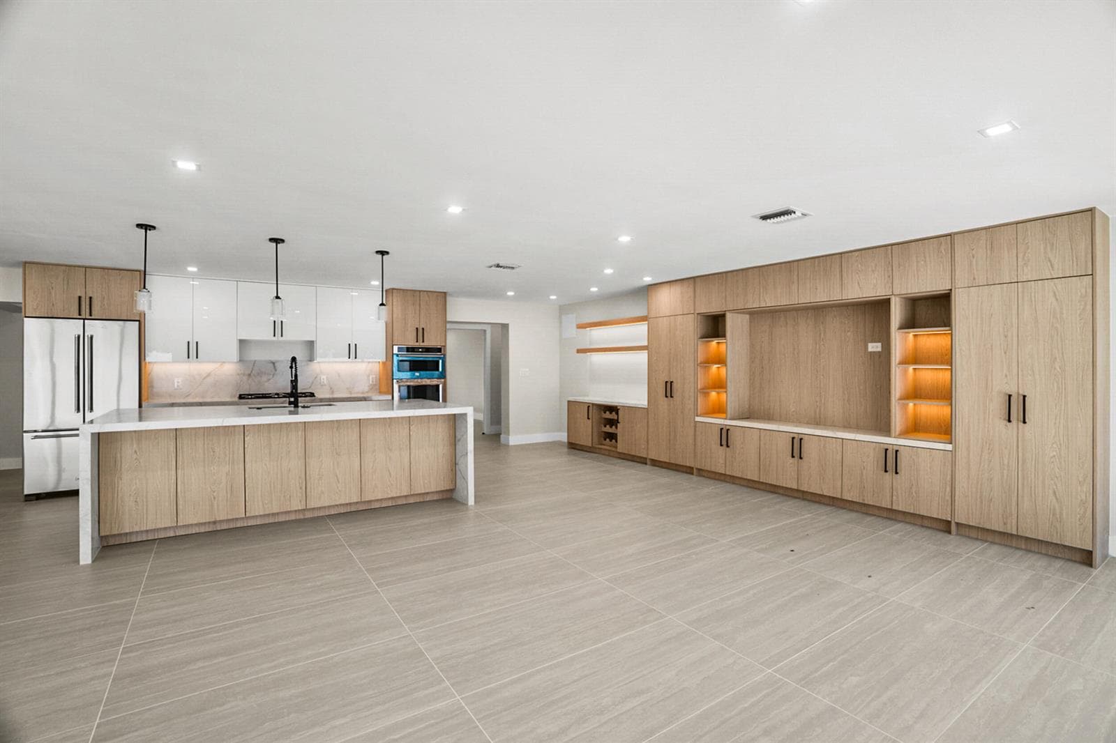 5496 NE 22ND Avenue, Fort Lauderdale, FL 33308 — zdjęcie 3