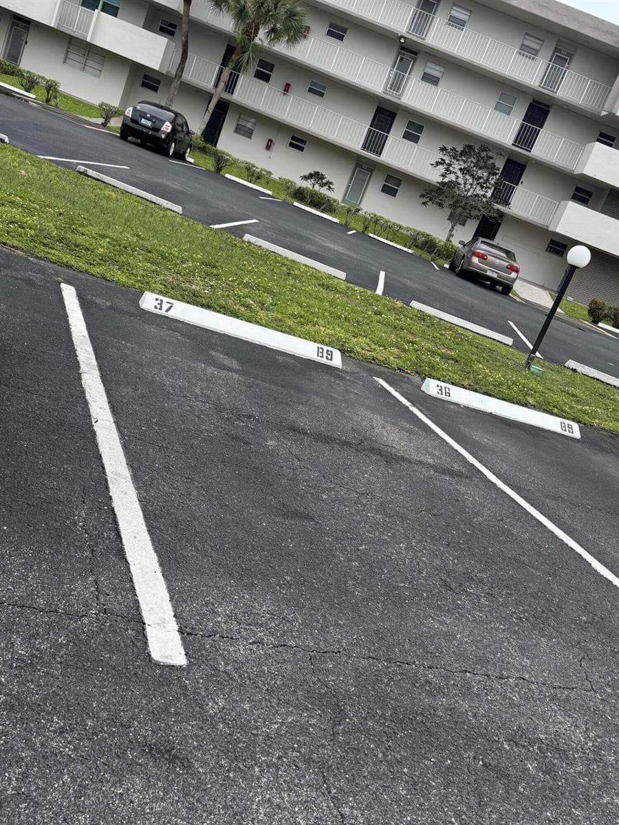 2861 NW 47TH Terrace # 207B, Lauderdale Lakes, FL 33313 — zdjęcie 2