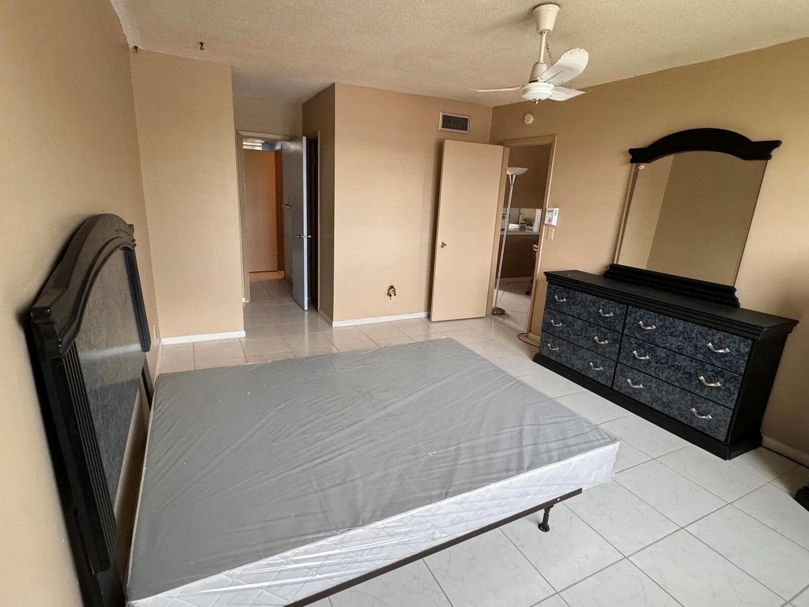 2861 NW 47TH Terrace # 207B, Lauderdale Lakes, FL 33313 — zdjęcie 4