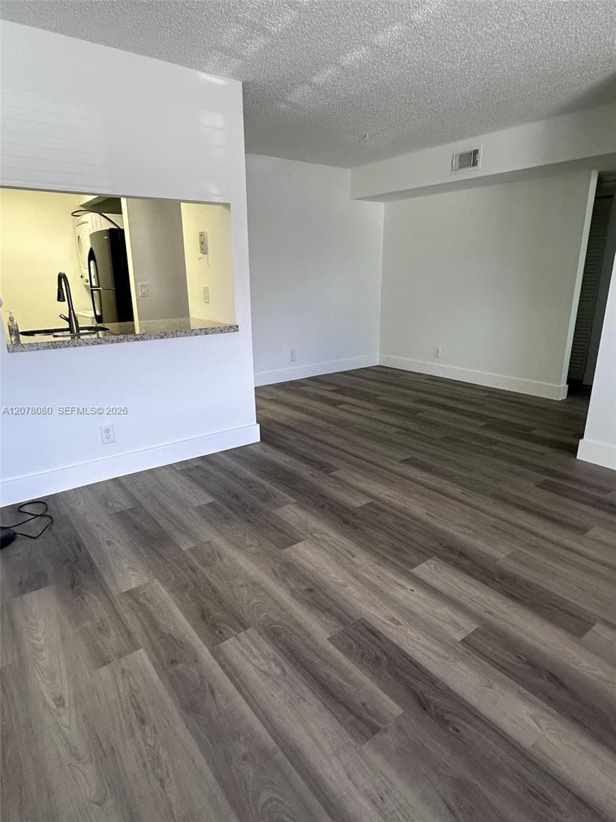 10049 Winding Lake Rd # 103, Sunrise, FL 33351 — zdjęcie 2