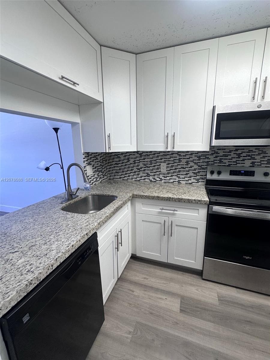 10049 Winding Lake Rd # 103, Sunrise, FL 33351 — zdjęcie 3