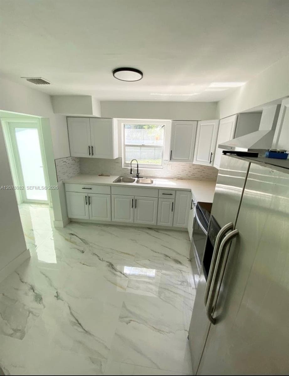 2381 NW 174th Ter # 0, Miami Gardens, FL 33056 — zdjęcie 4