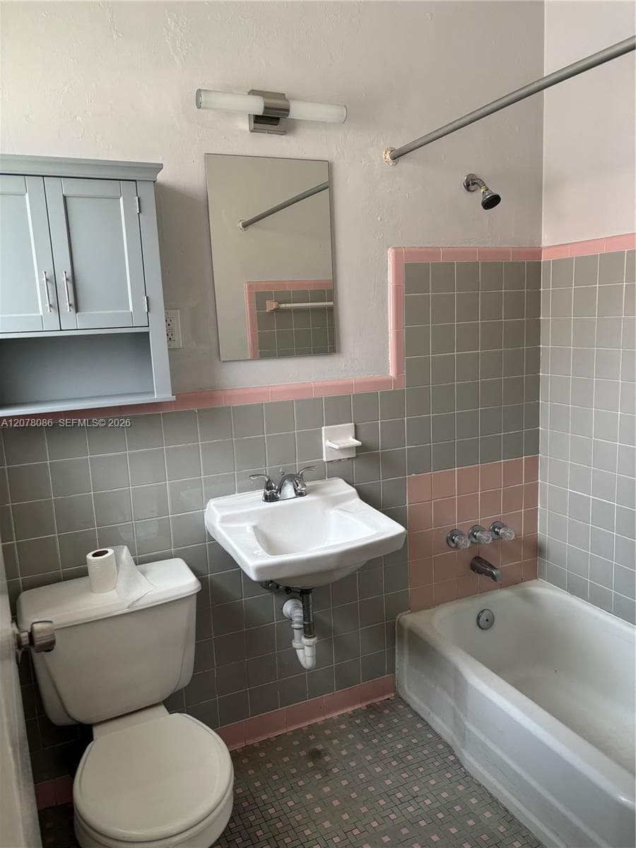 435 SW 5th Ave # 4, Miami, FL 33130 — zdjęcie 5