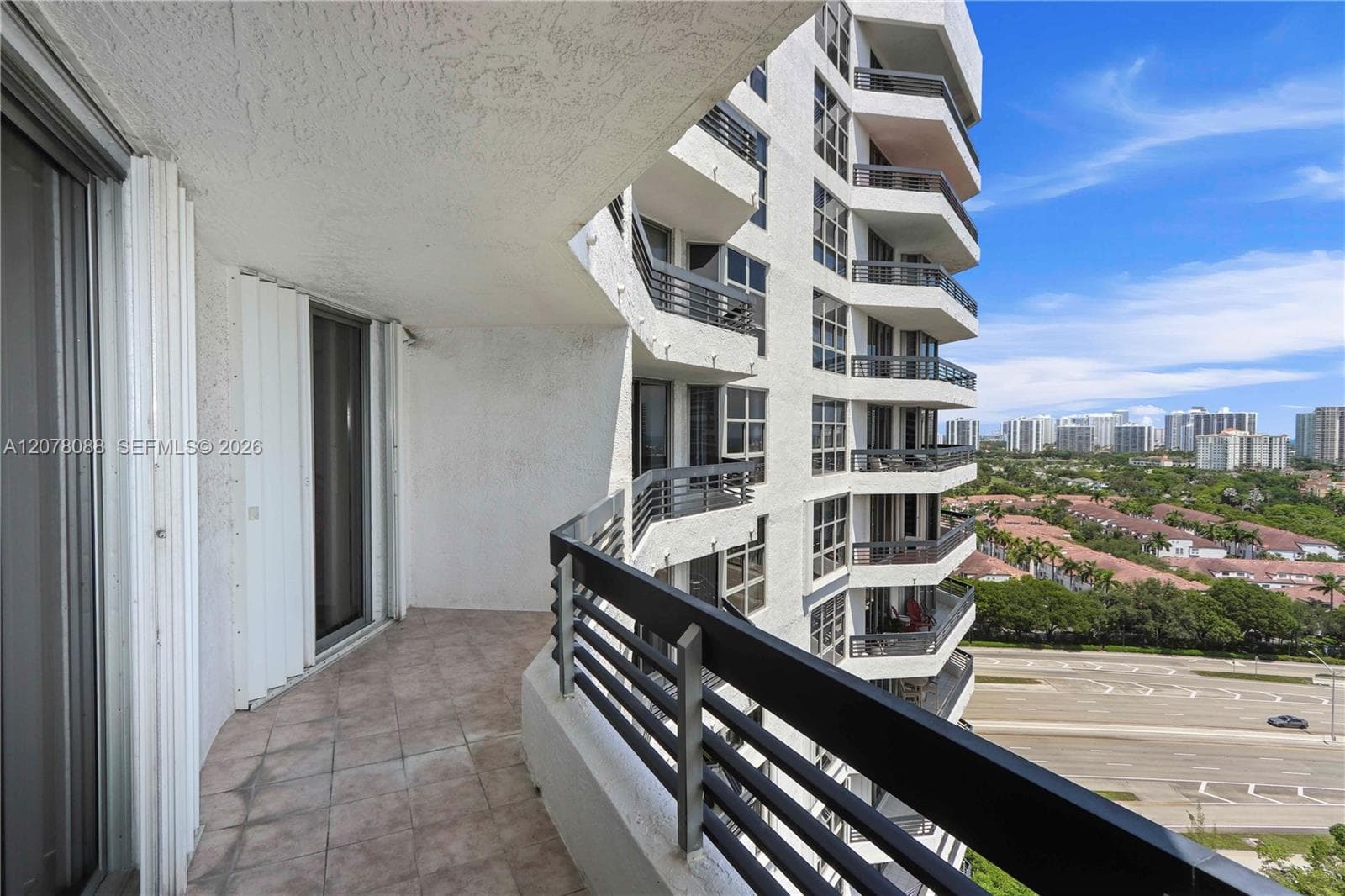 3400 NE 192nd St # 1911, Aventura, FL 33180 — zdjęcie 5