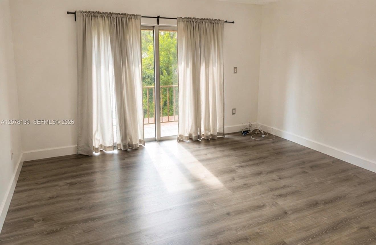 890 SW 129th Pl # 210, Miami, FL 33184 — zdjęcie 2