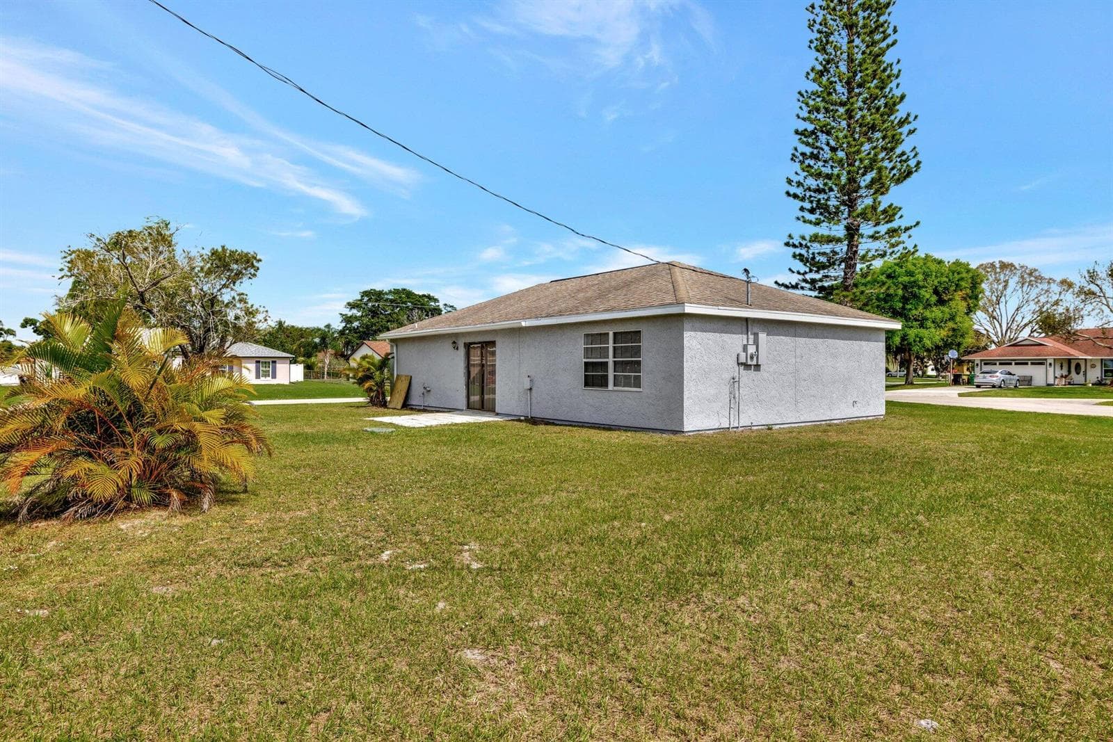 2502 SE CALADIUM Court, Port St. Lucie, FL 34952 — zdjęcie 3