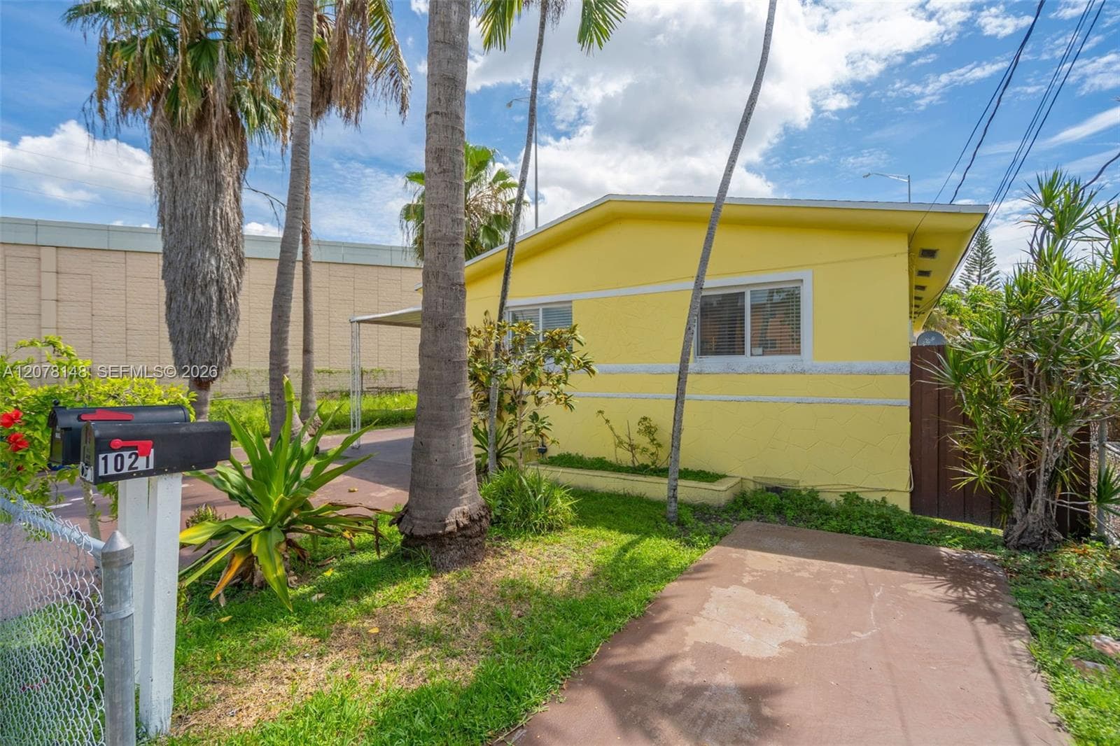 1021 NW 23rd Ave # 1021, Miami, FL 33125 — zdjęcie 2