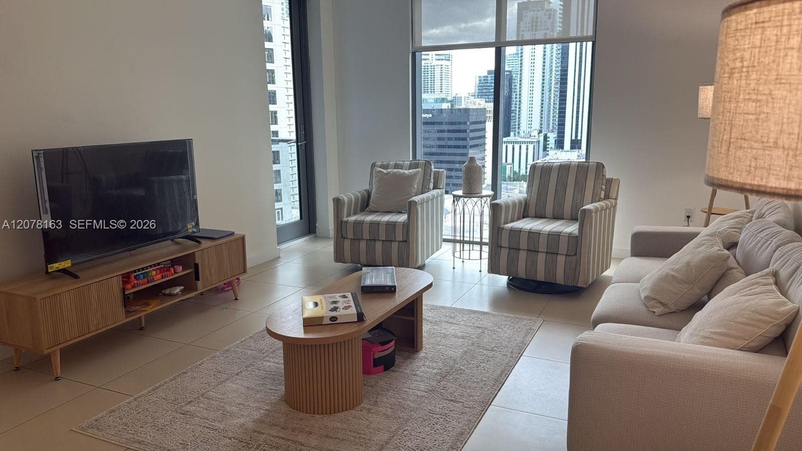 31 SE 6th St # 2407, Miami, FL 33131 — zdjęcie 2