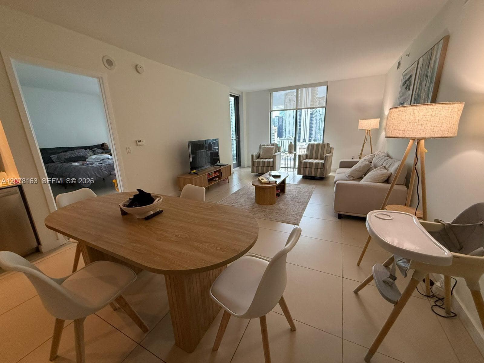 31 SE 6th St # 2407, Miami, FL 33131 — zdjęcie 3