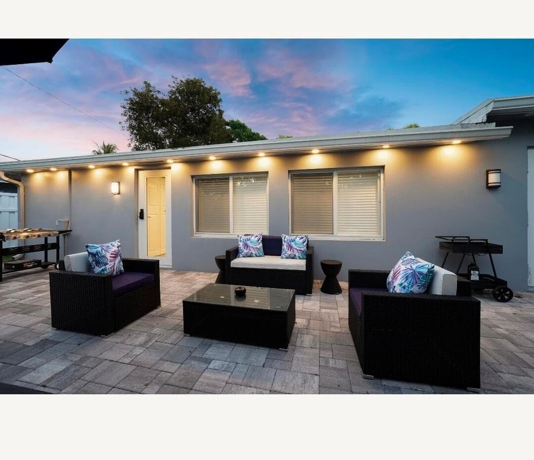 2817 NE 9TH Avenue, Wilton Manors, FL 33334 — zdjęcie 2