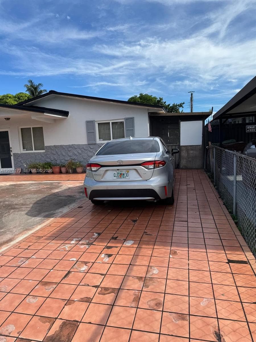 550 E 29th St, Hialeah, FL 33013 — zdjęcie 5