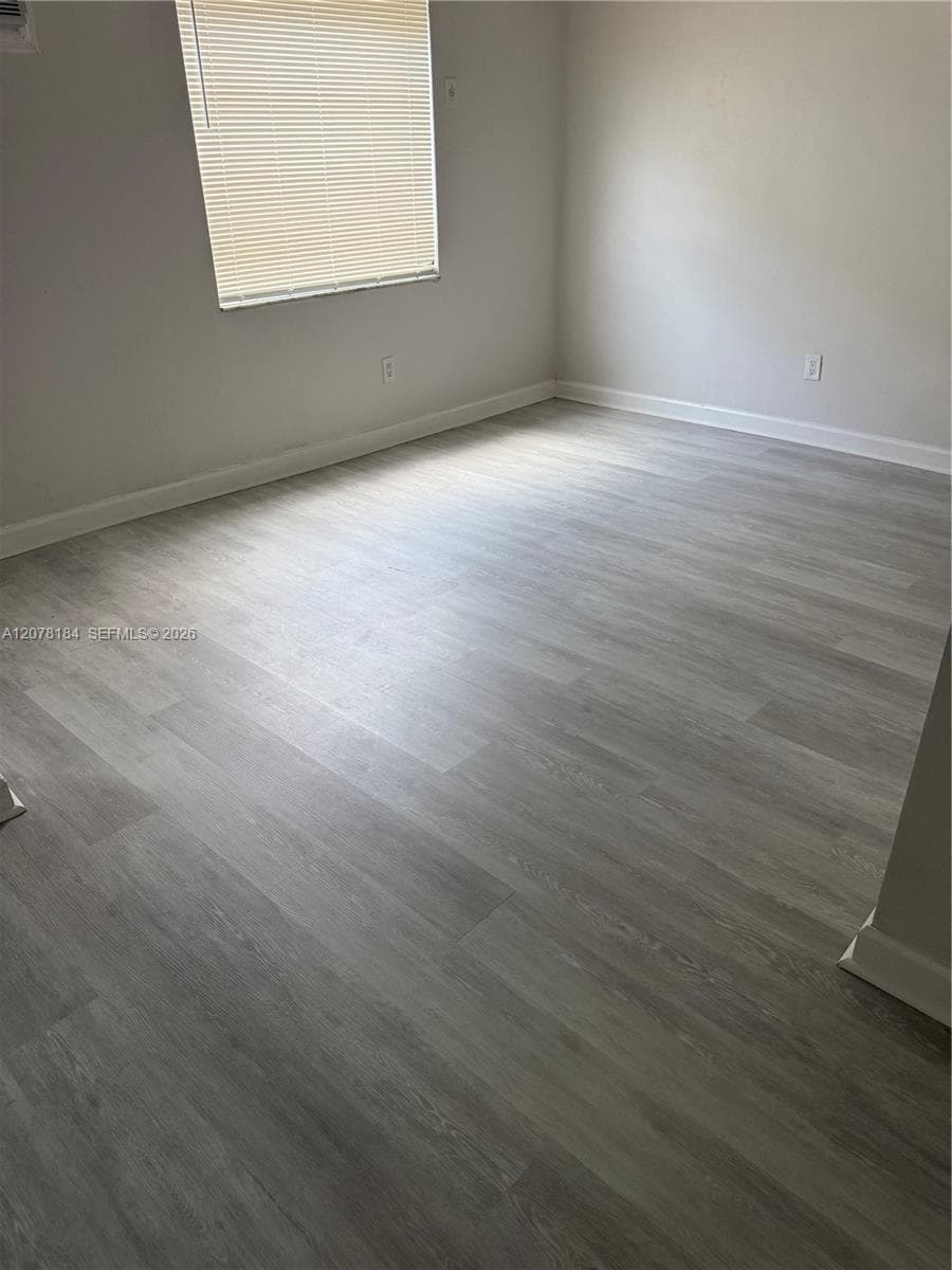 166 W 8th St # 1, Hialeah, FL 33010 — zdjęcie 2