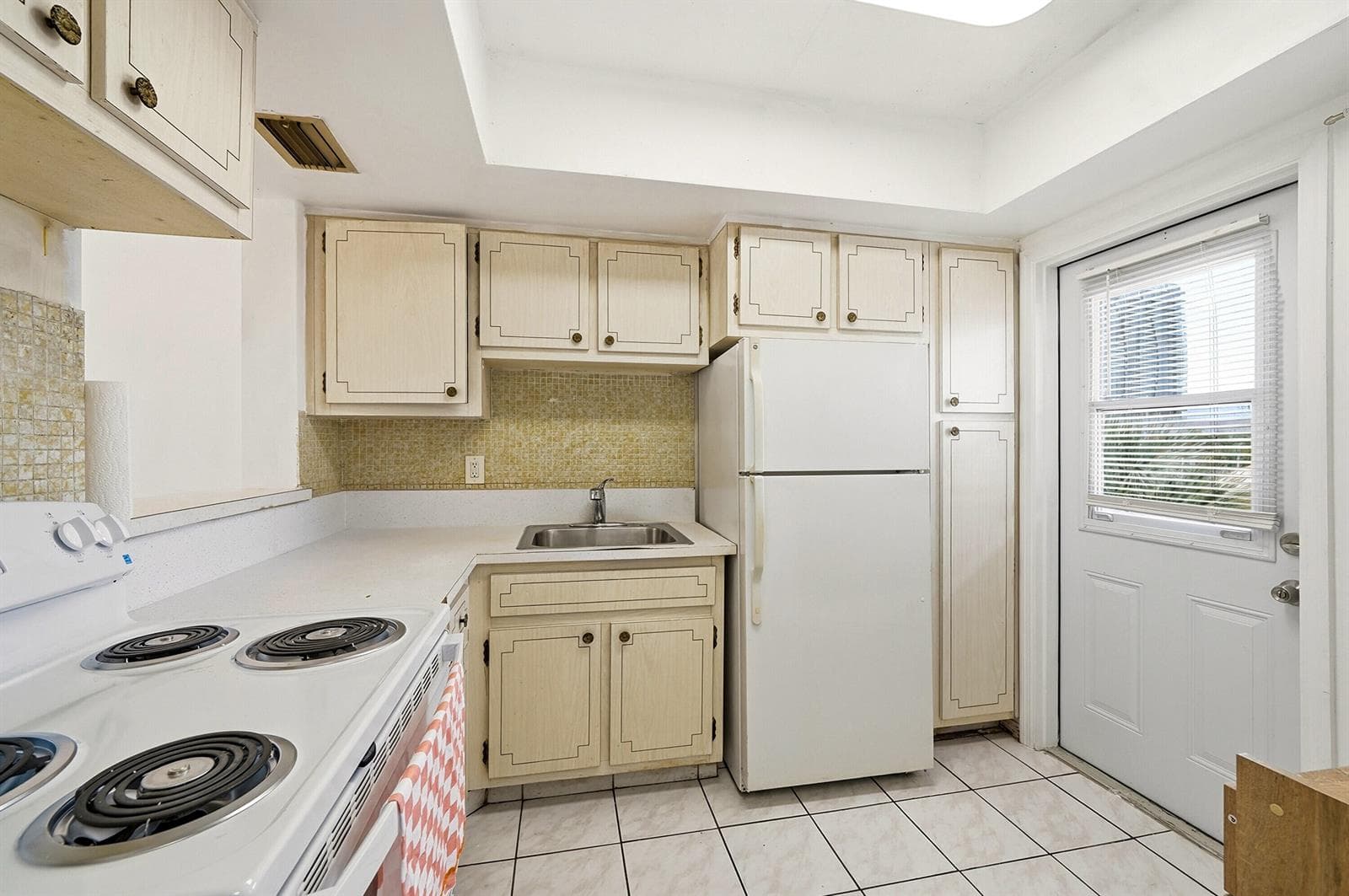 1333 E HALLANDALE BEACH Boulevard # 335, Hallandale Beach, FL 33009 — zdjęcie 4