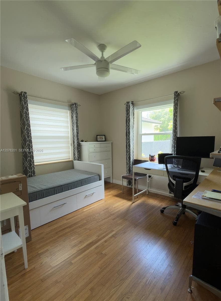 3860 SW 1st St, Miami, FL 33134