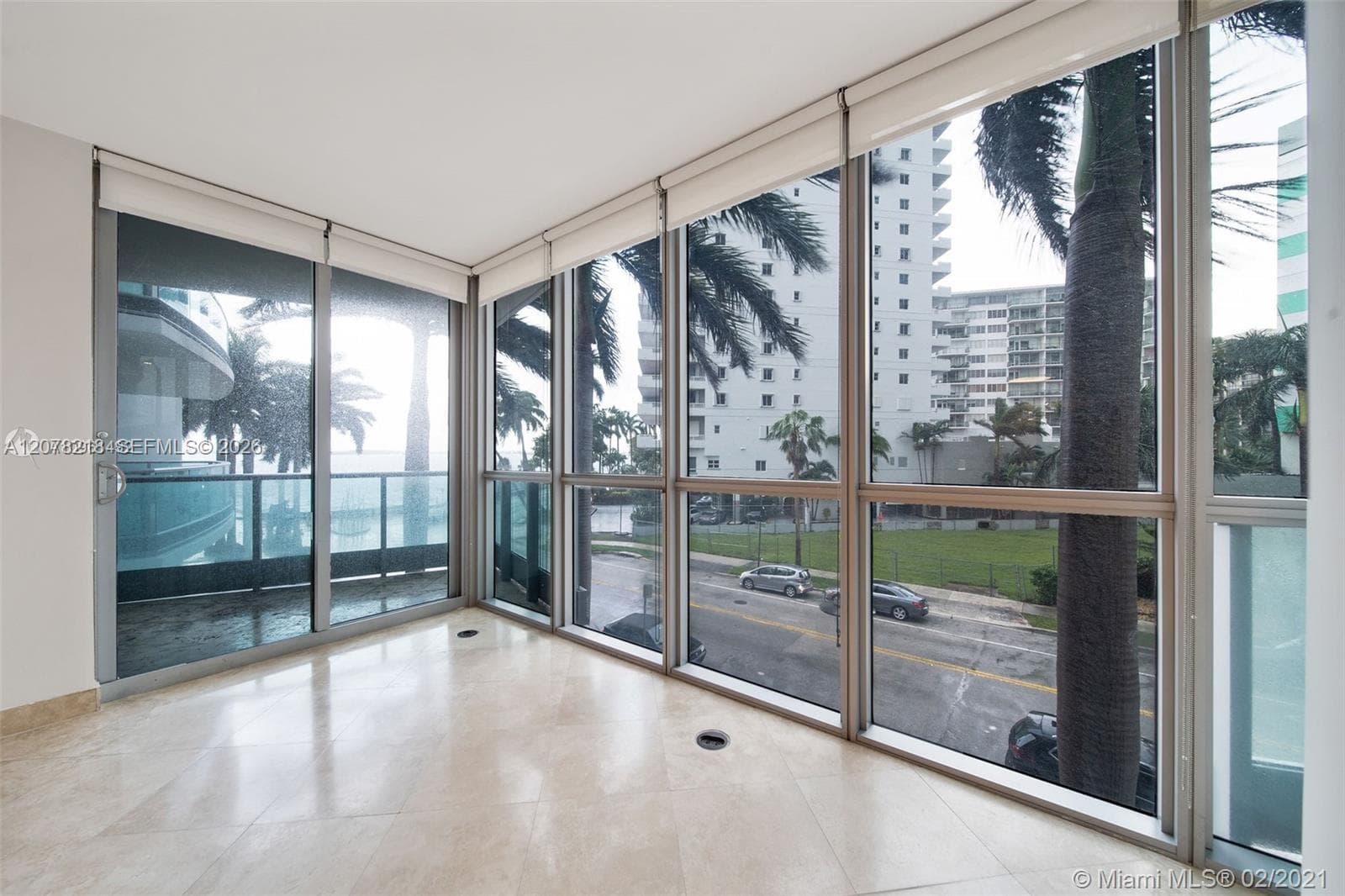 1331 Brickell Bay Dr # 208, Miami, FL 33131 — zdjęcie 5