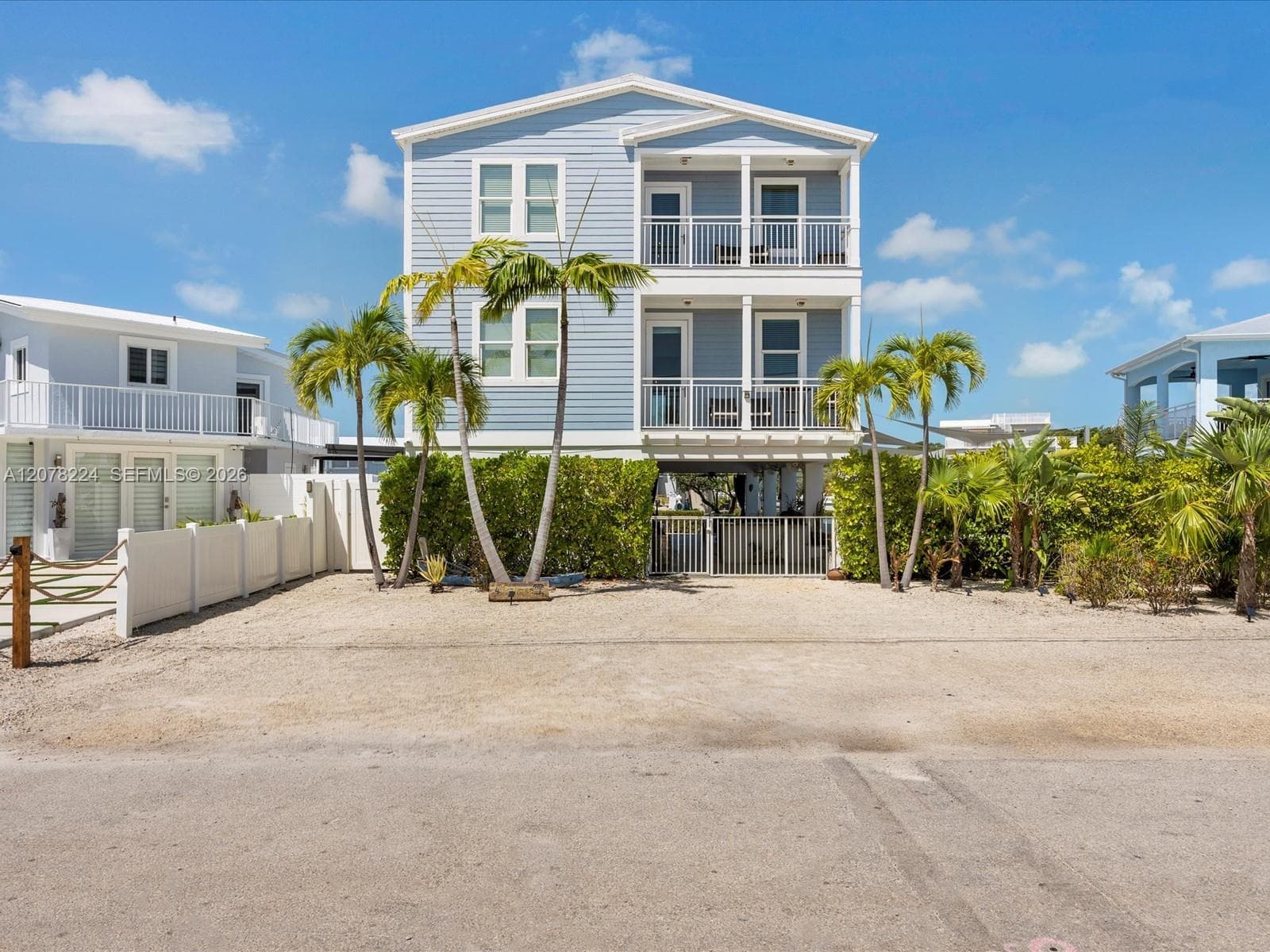 117 La Paloma Rd, Key Largo, FL 33037
