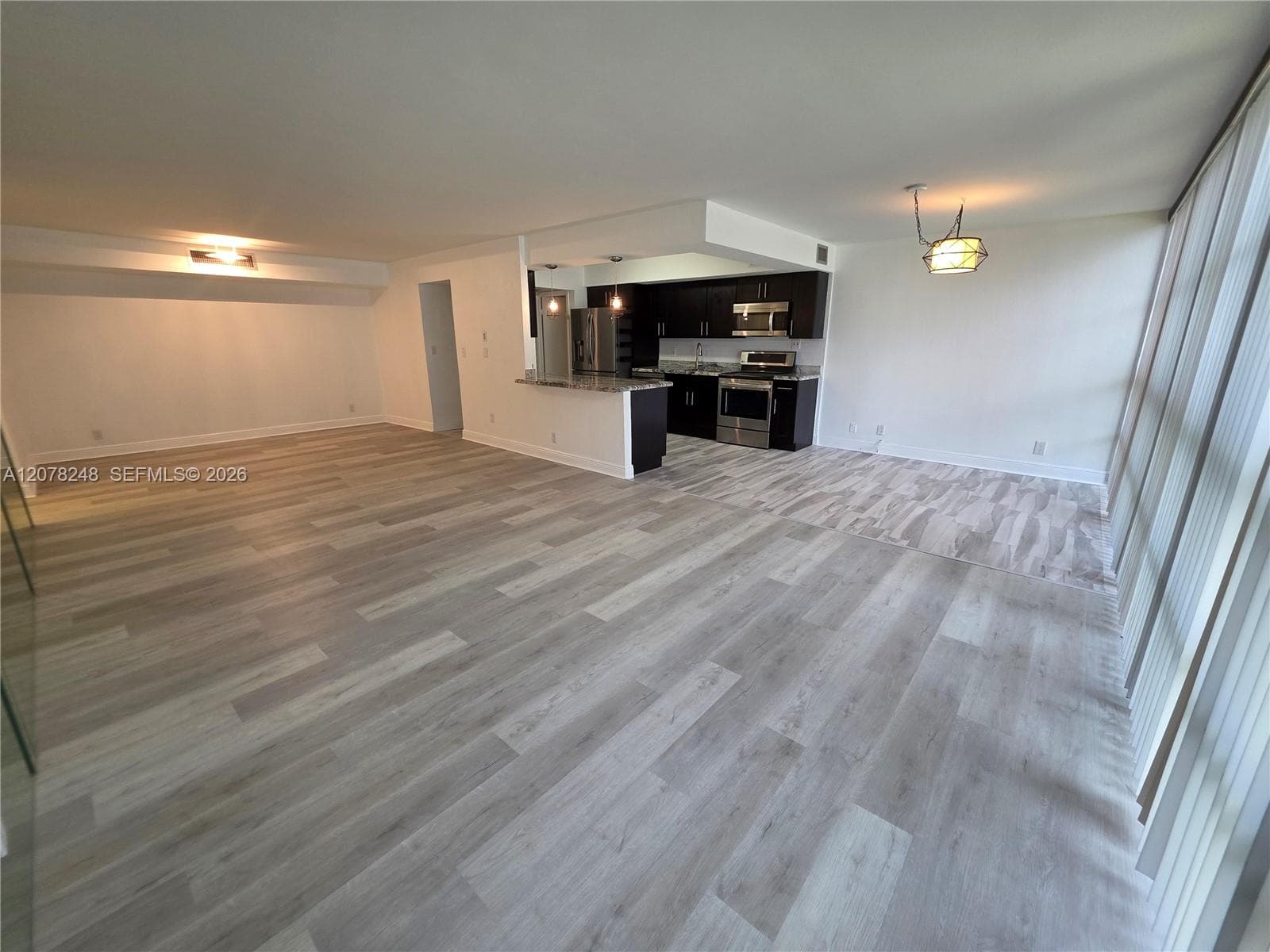 701 Three Islands Blvd # 110, Hallandale Beach, FL 33009 — zdjęcie 4