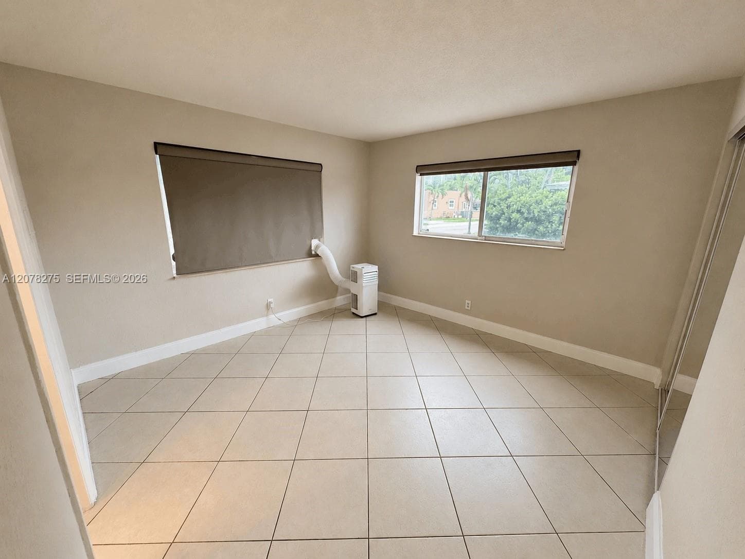2000 Buchanan St # 4, Hollywood, FL 33020 — zdjęcie 5