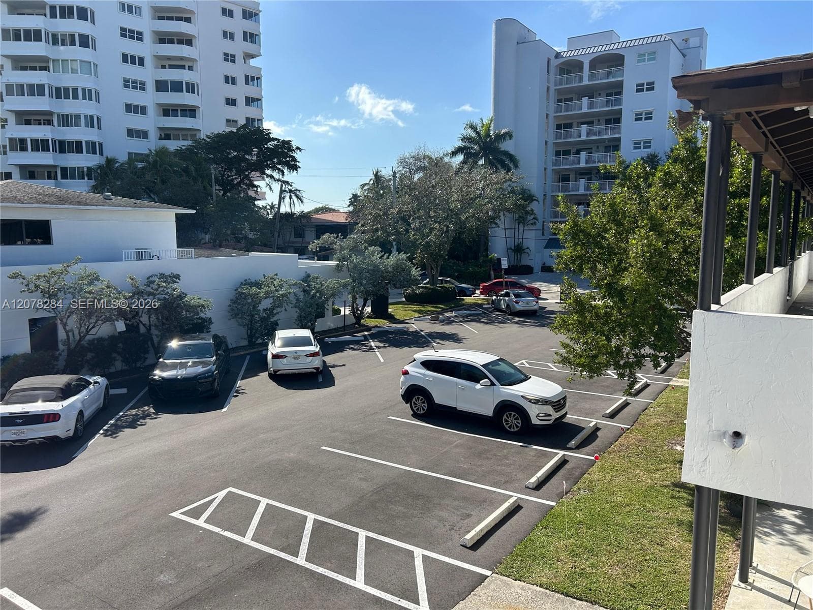 300 Sunset Dr # 2, Fort Lauderdale, FL 33301