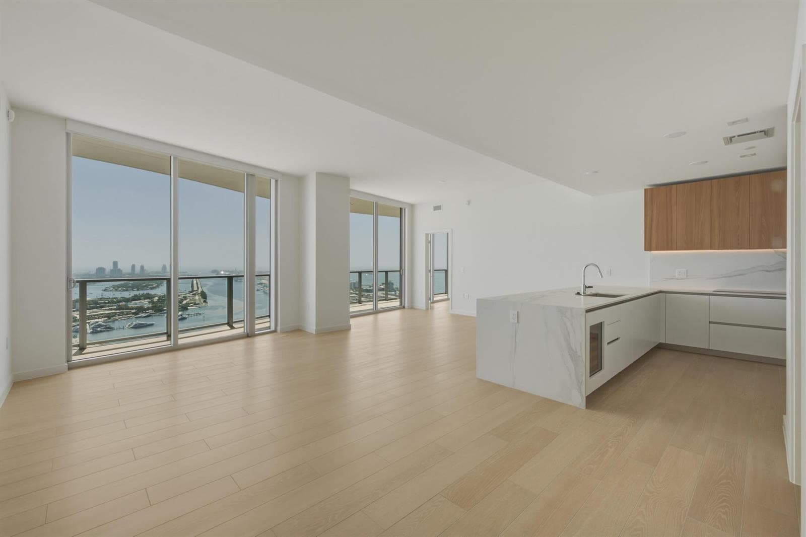 1400 Biscayne Boulevard # 4304, Miami, FL 33132 — zdjęcie 3