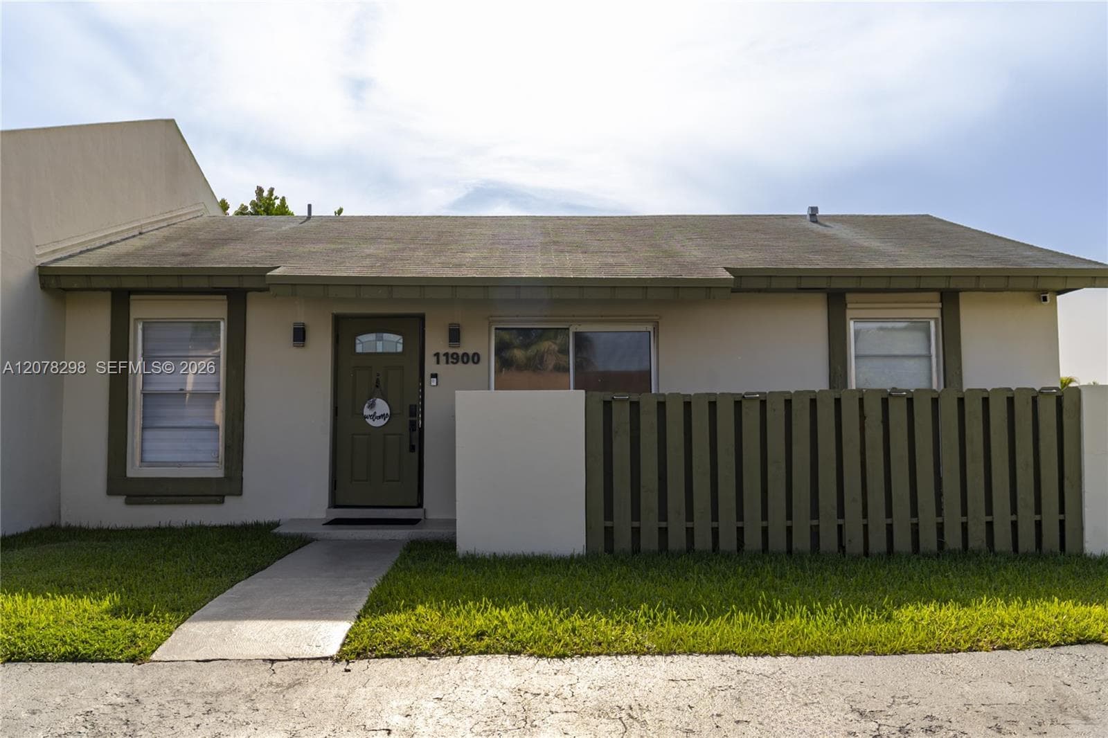 11900 SW 110th St Cir E, Miami, FL 33186 — zdjęcie 2