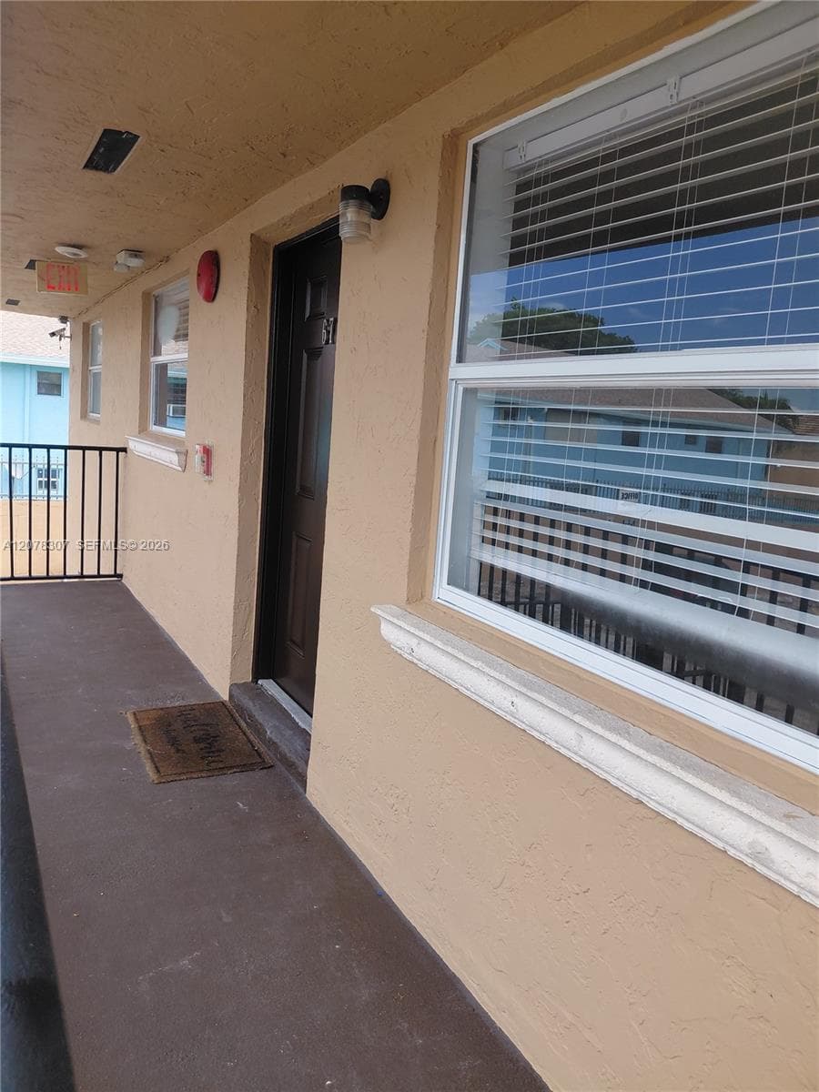 5461 W 24th Ave # 67, Hialeah, FL 33016 — zdjęcie 3
