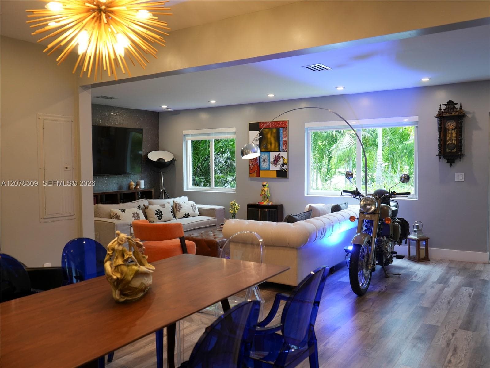 12015 NE 10 Ave, Biscayne Park, FL 33161 — zdjęcie 4