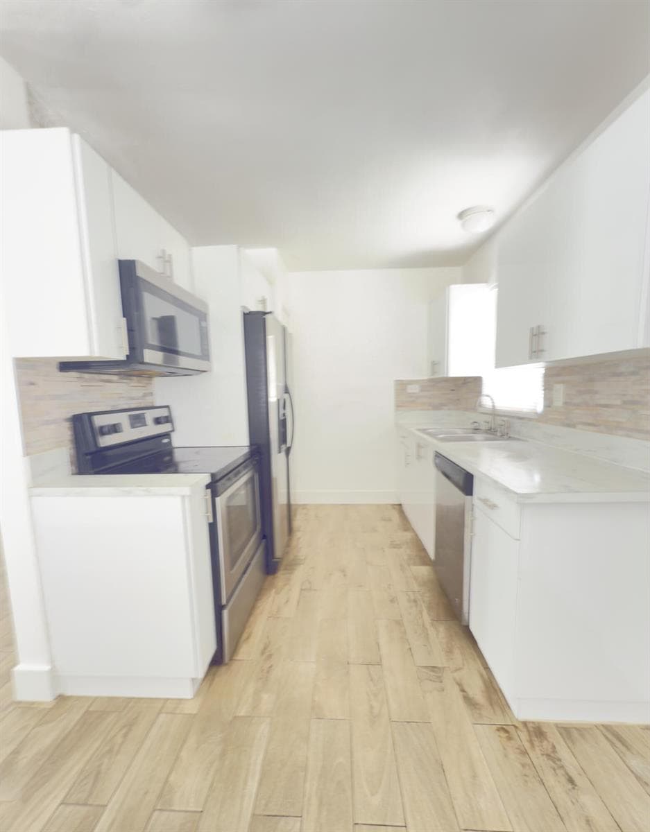 3530 NW 1ST Court NW, Fort Lauderdale, FL 33311 — zdjęcie 5