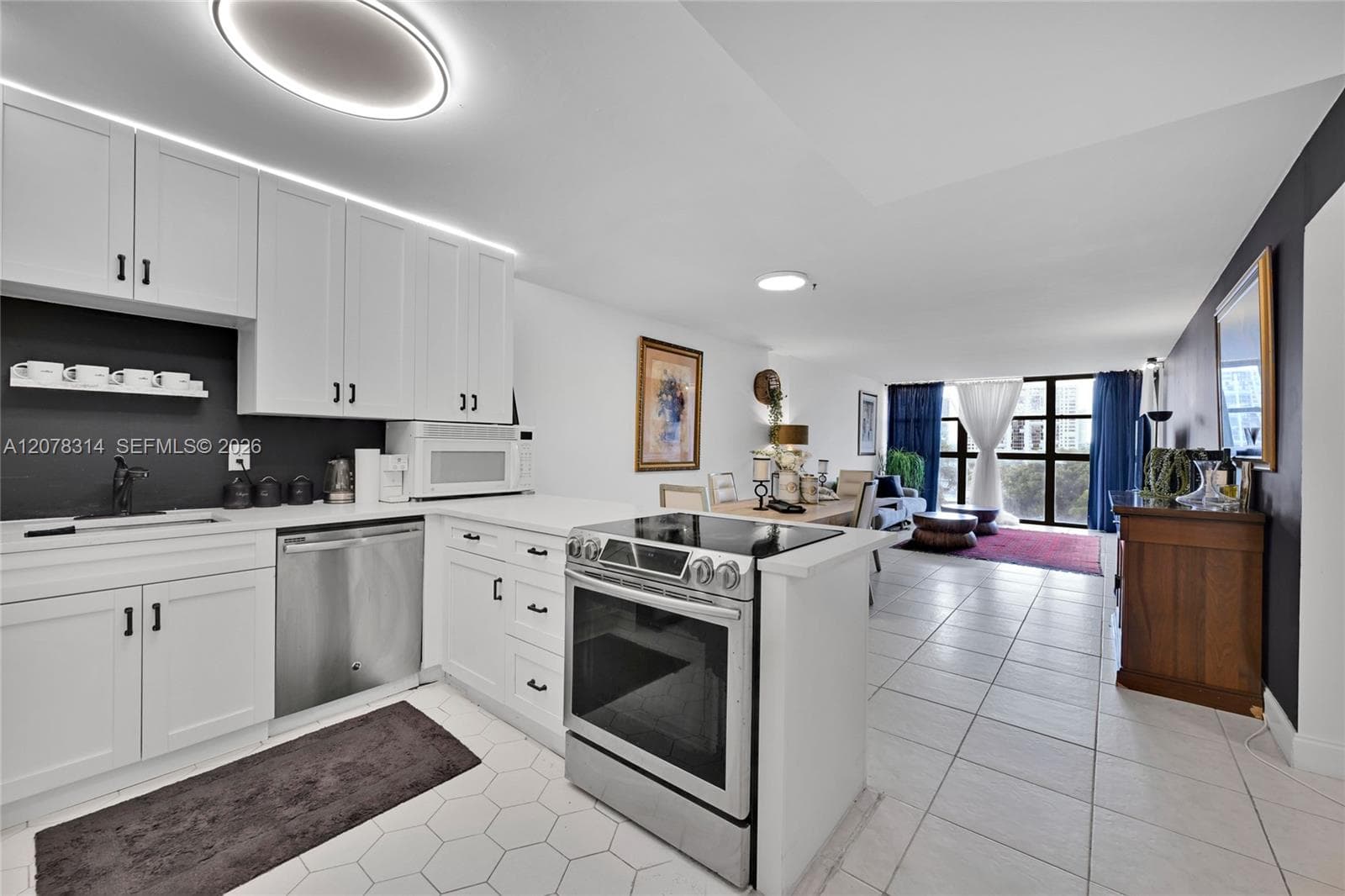 400 Leslie Dr # 605, Hallandale Beach, FL 33009 — zdjęcie 2