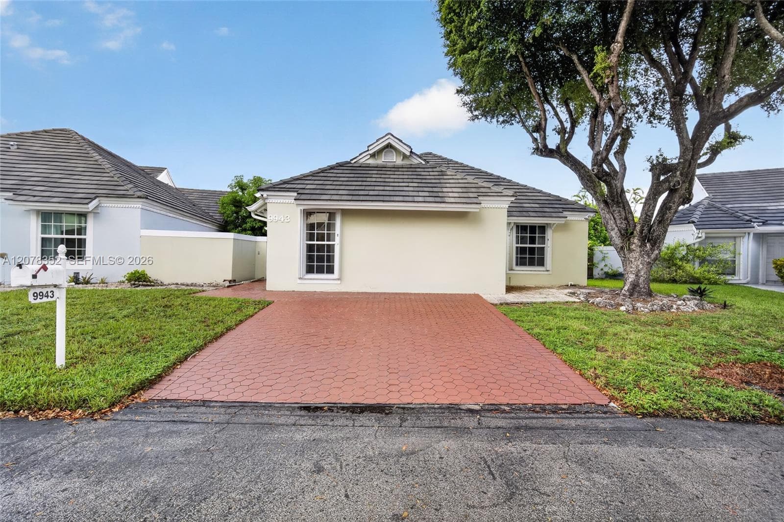 9943 NW 47th Ter, Doral, FL 33178 — zdjęcie 2