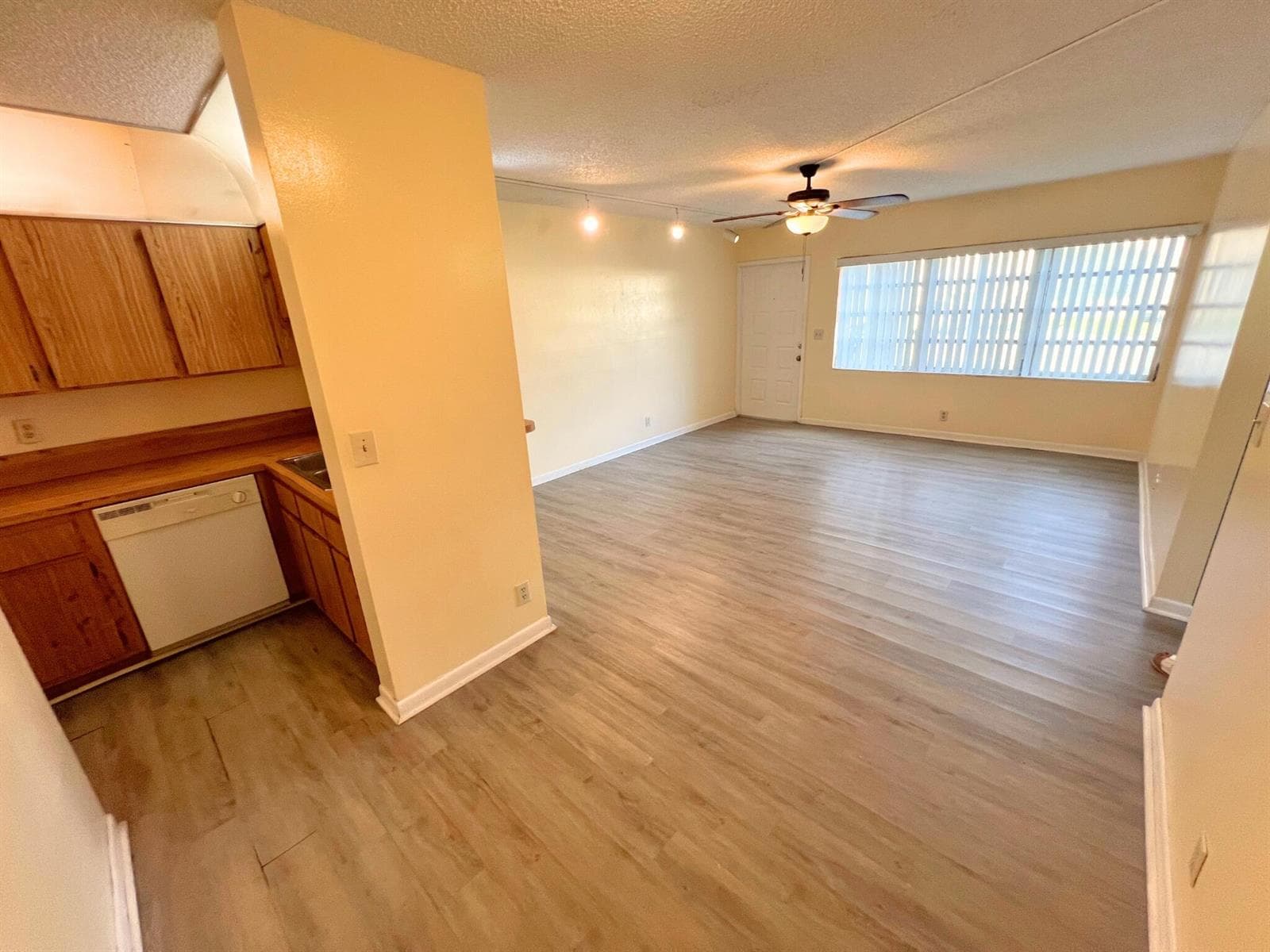 843 Twin Lakes Drive # 30B, Coral Springs, FL 33071 — zdjęcie 4