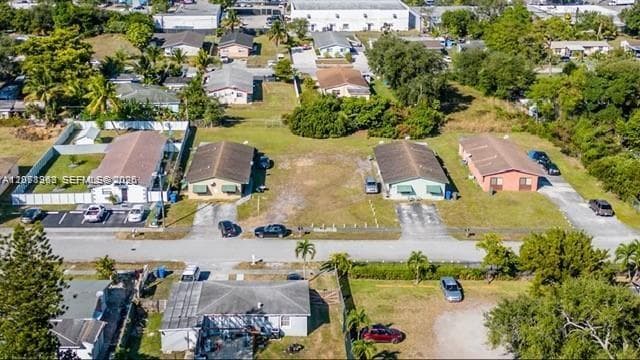 5649 SW 27th St, West Park, FL 33023