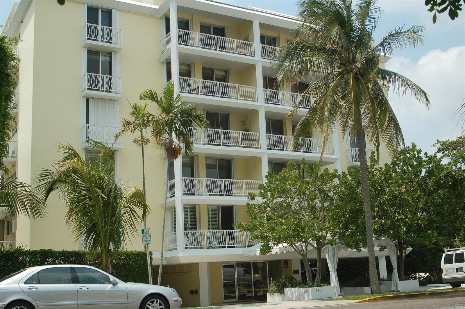170 Chilean Avenue # 2A, Palm Beach, FL 33480
