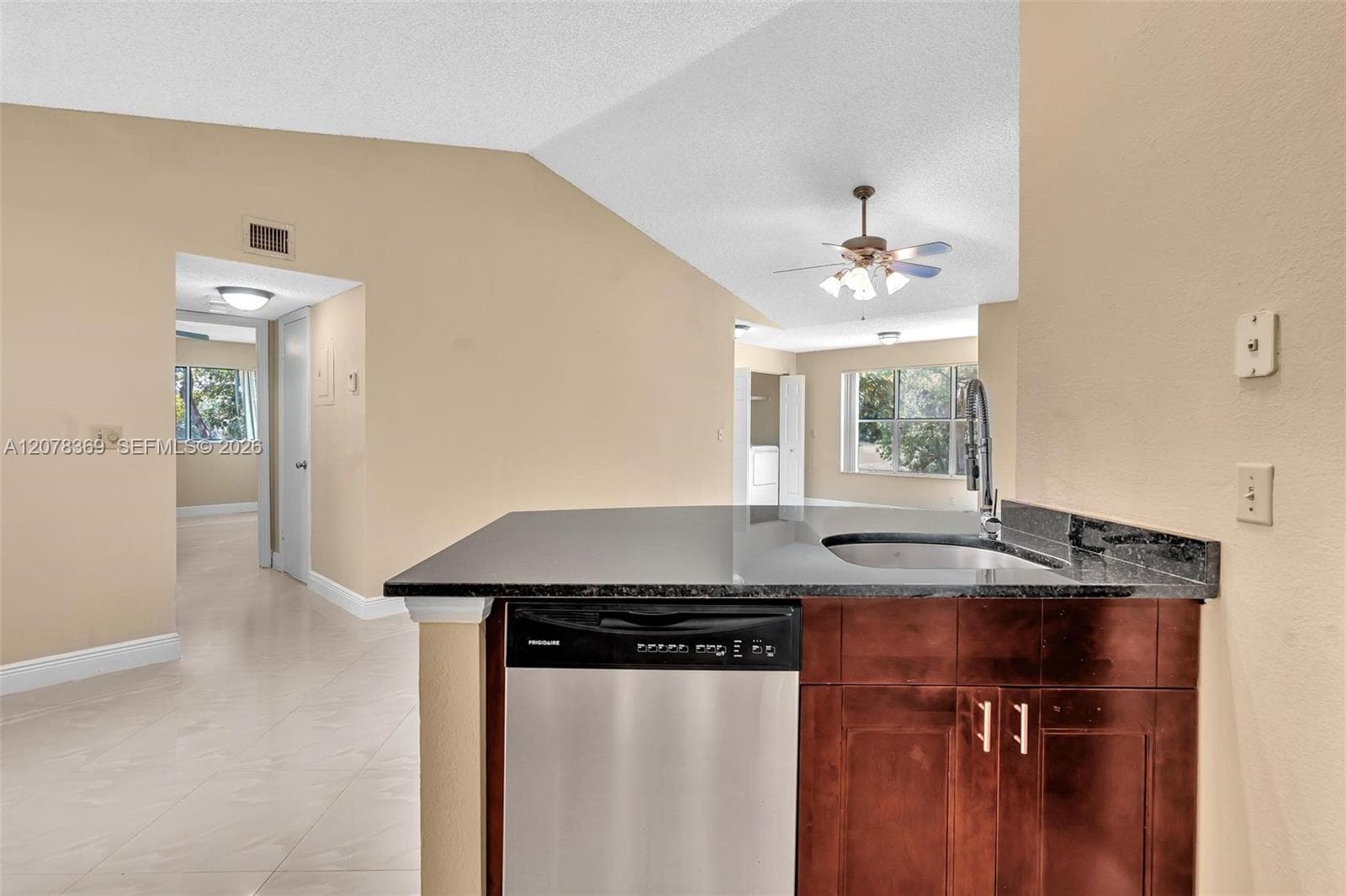 3370 Pinewalk Dr N # 1222, Margate, FL 33063 — zdjęcie 4