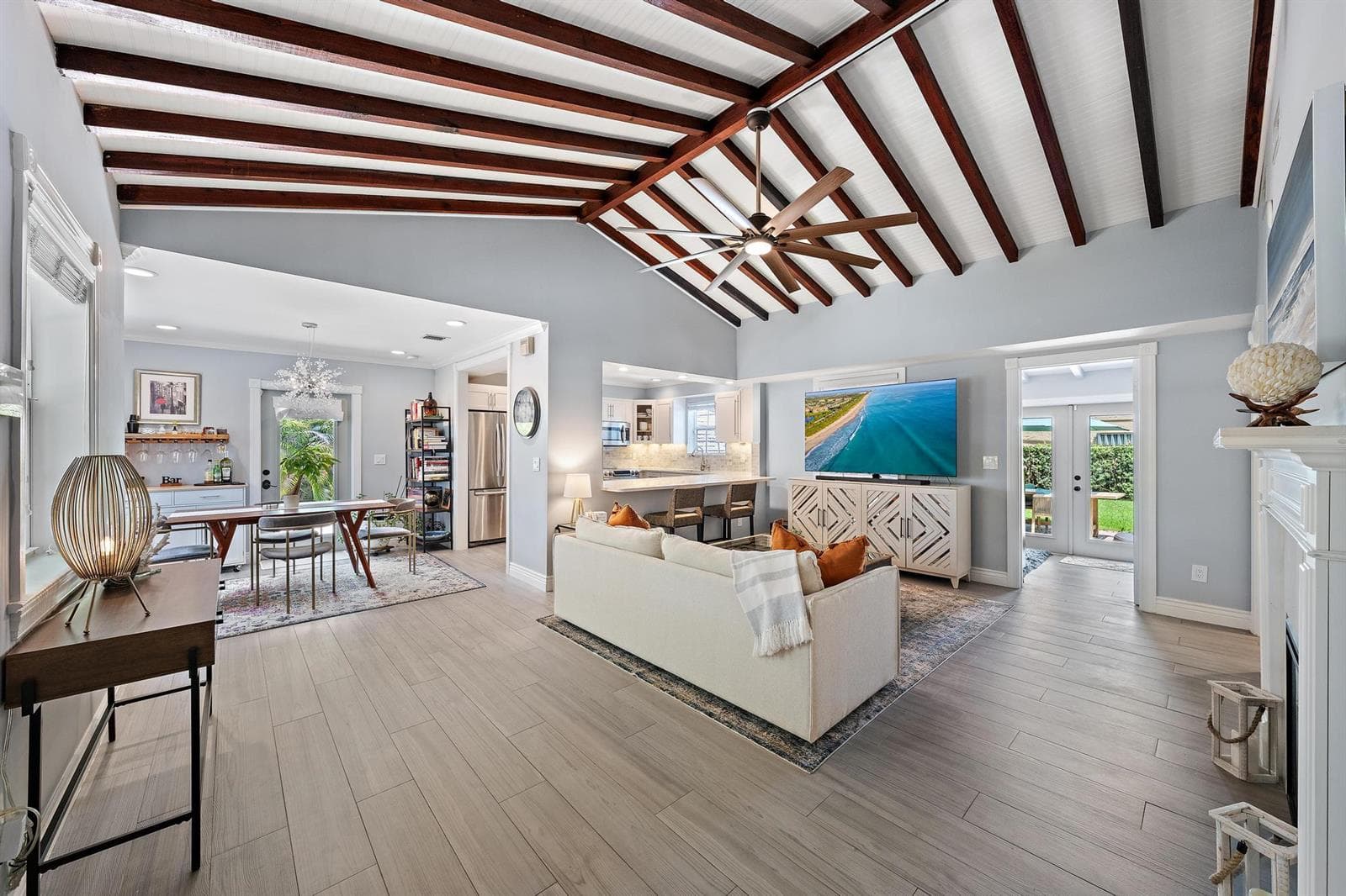 205 Wenonah Place, West Palm Beach, FL 33405 — zdjęcie 2
