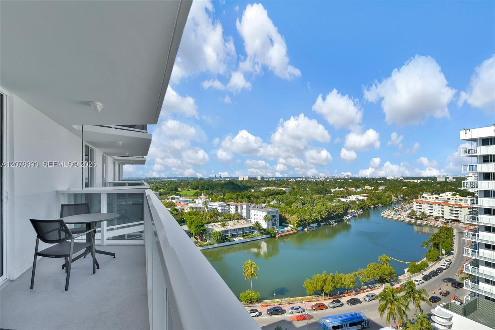 2401 Collins Ave # 1711, Miami Beach, FL 33140 — zdjęcie 4