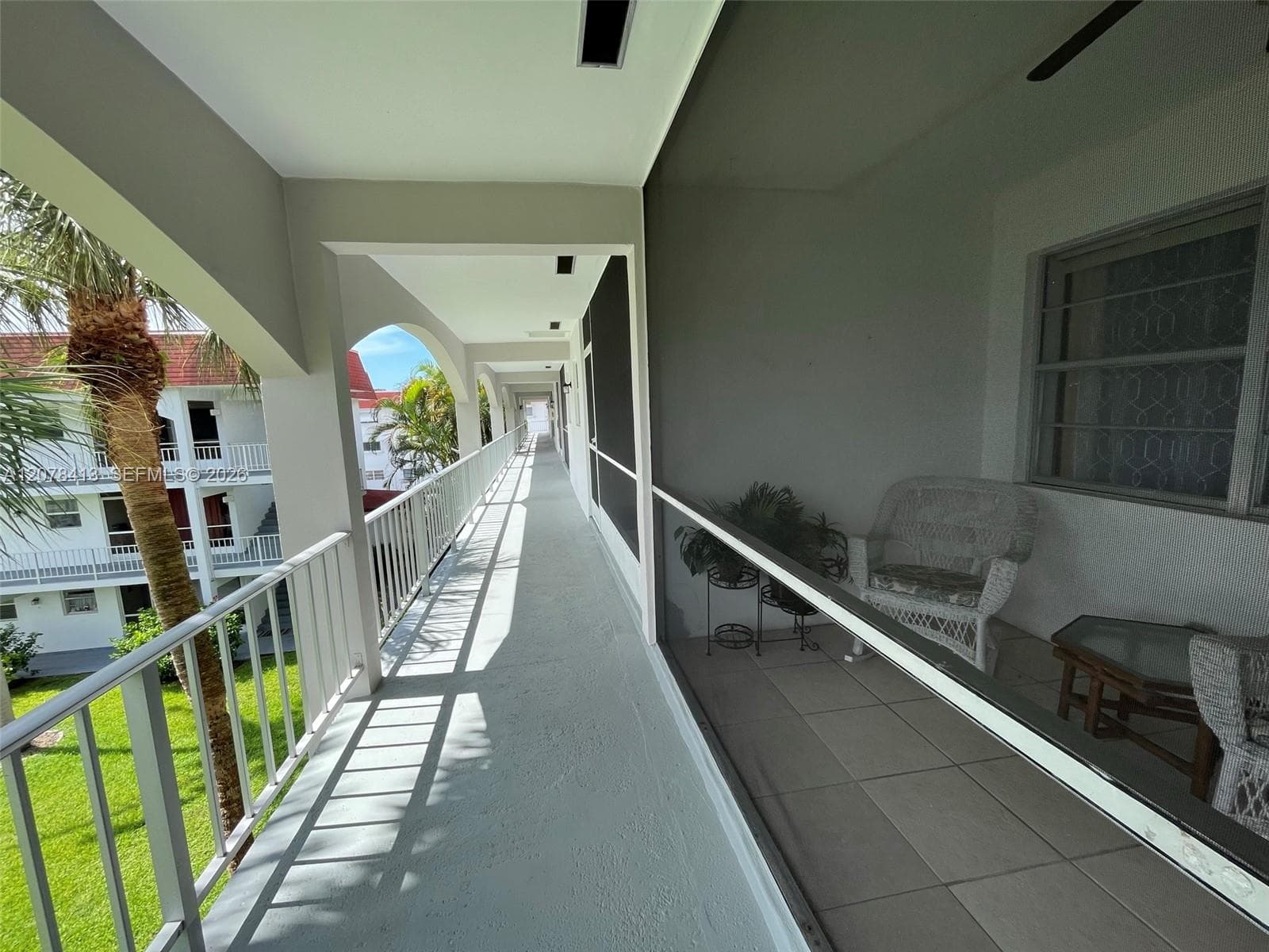 581 Blue Heron Dr # 307-B, Hallandale Beach, FL 33009 — zdjęcie 4